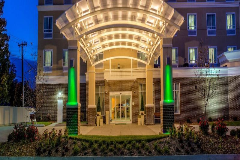 Holiday Inn Express Richmond By Ihg Exterior foto
